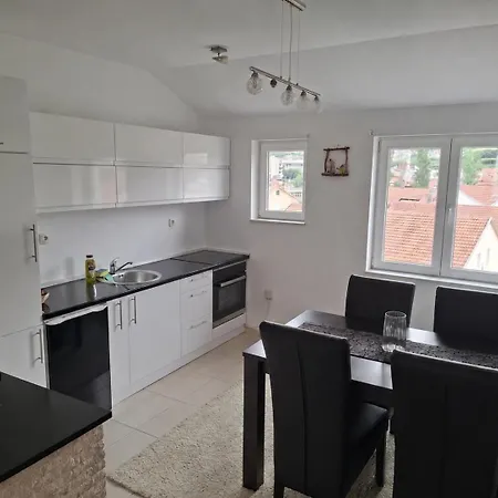 Apartment Luxury Alex *